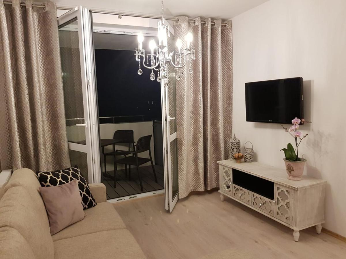 Apartment Persante Ii